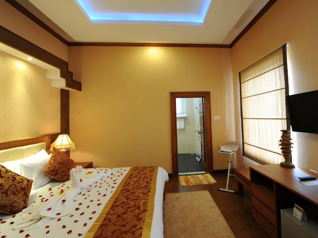The Golden Lake Hotel Naypyidaw Luaran gambar