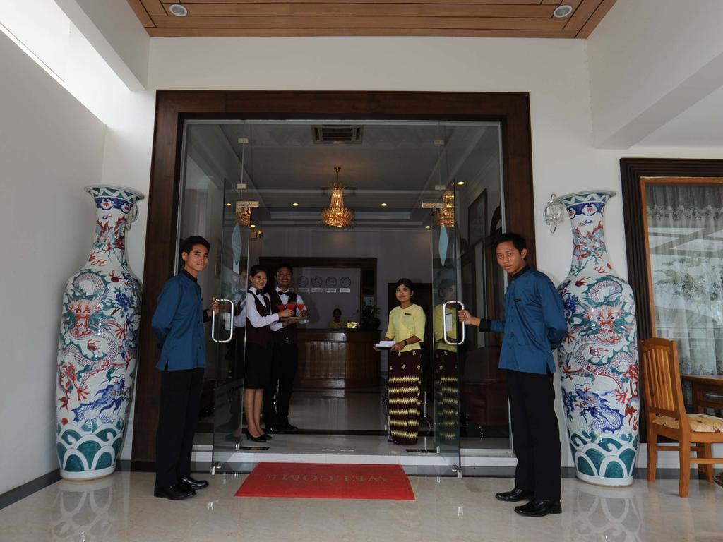 The Golden Lake Hotel Naypyidaw Luaran gambar