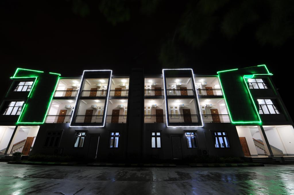 The Golden Lake Hotel Naypyidaw Luaran gambar