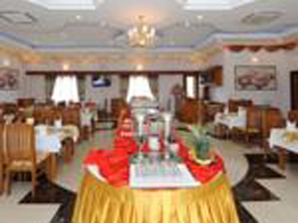 The Golden Lake Hotel Naypyidaw Luaran gambar