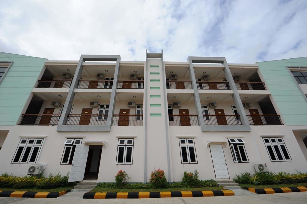 The Golden Lake Hotel Naypyidaw Luaran gambar