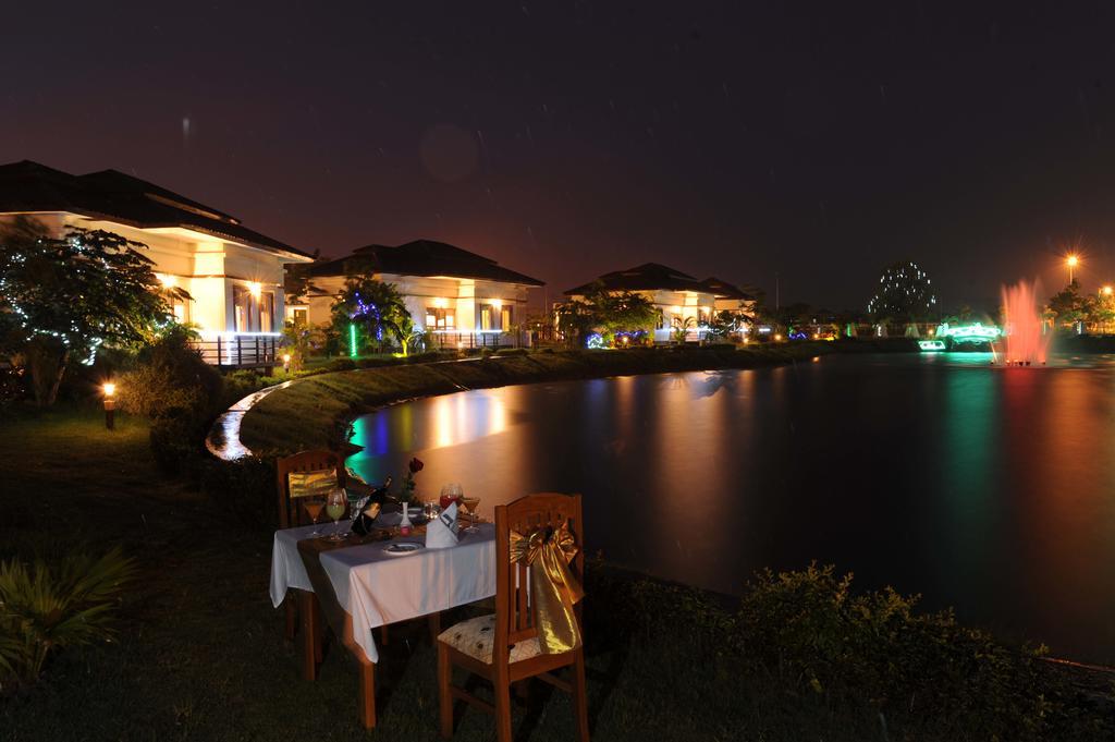 The Golden Lake Hotel Naypyidaw Luaran gambar